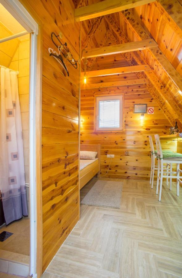 Cottage Danilo Zabljak  Luaran gambar
